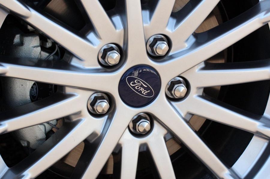  Ford Focus Electric 2011 года  (фото 128 из 131)